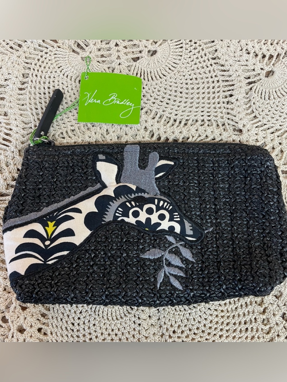 Vera Bradley straw giraffe pouch